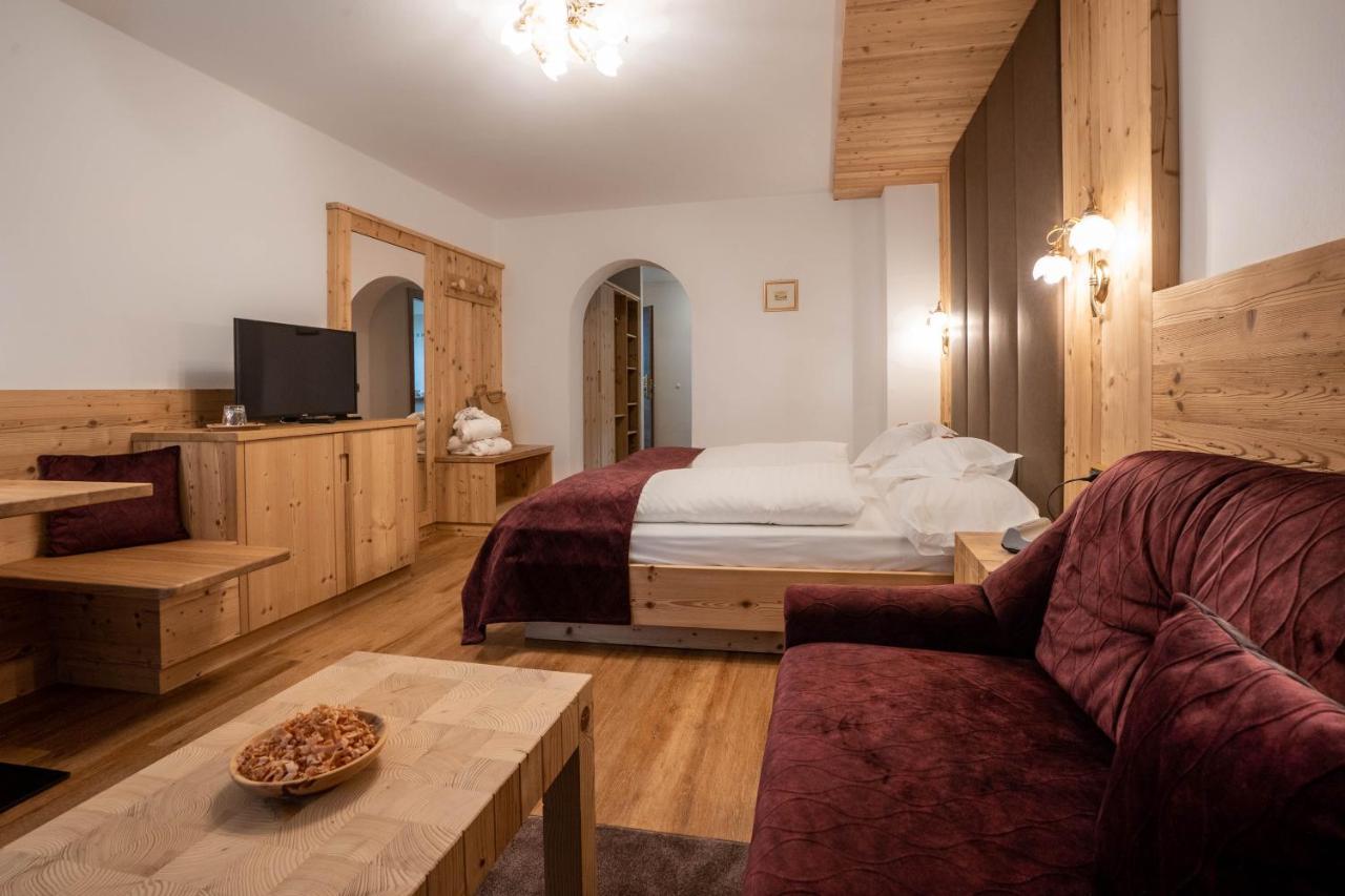 Hotel Gran Paradis Campitello di Fassa Eksteriør bilde